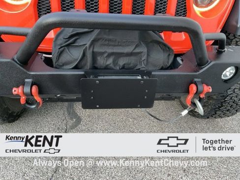 Used 2018 Jeep Wrangler Unlimited Sport S image 6