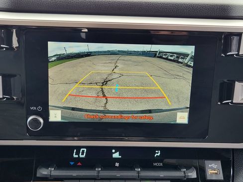 Used 2025 Toyota Tundra SR5 w/ TRD Off-Road Package AWD/4WD image 18