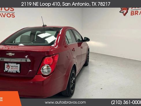 Used 2015 Chevrolet Sonic LT w/ Advanced Safety Package FWD image 4