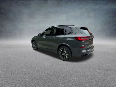 Used 2022 BMW X5 M50i w/ Premium Package AWD/4WD image 16