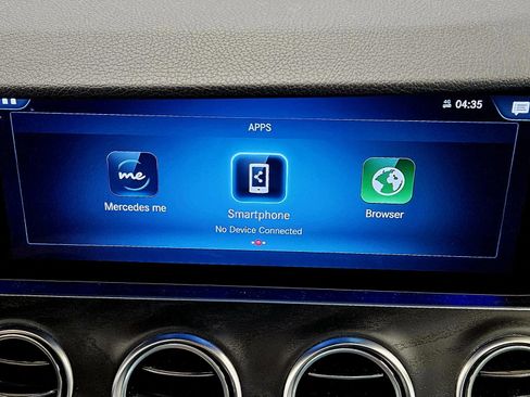 Used 2023 Mercedes-Benz E 350 4MATIC Sedan image 43