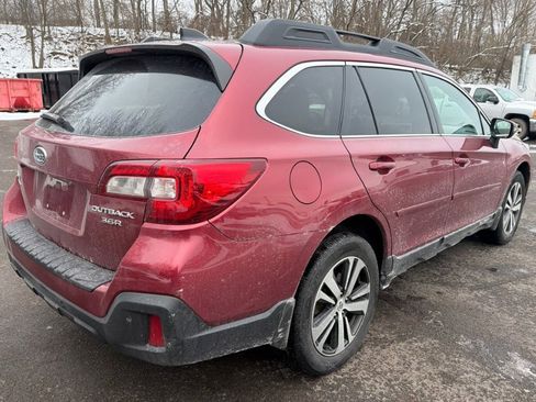Used 2018 Subaru Outback 3.6R Limited image 10