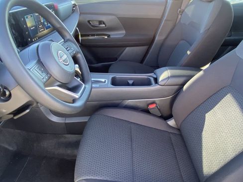 New 2026 Nissan Kicks S image 16