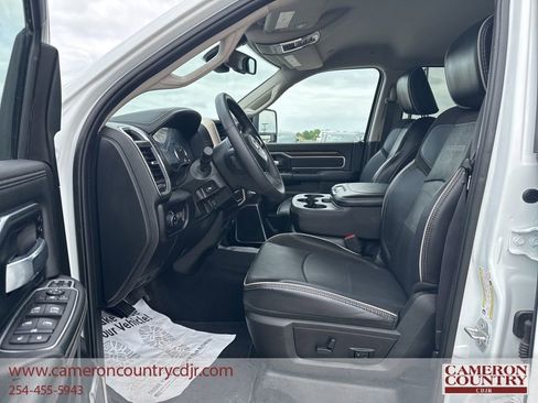 Used 2024 RAM 2500 Laramie AWD/4WD image 17