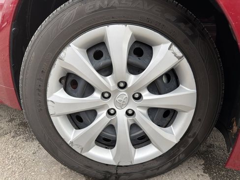 Used 2025 Toyota Corolla Hybrid Sedan image 12