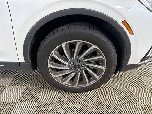 Used 2023 Lincoln Corsair Reserve FWD image 17