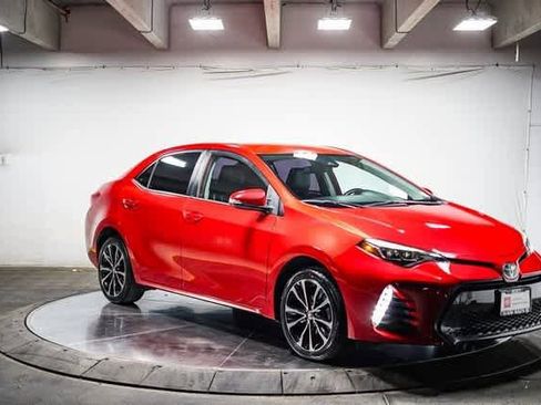 Certified 2019 Toyota Corolla SE image 5
