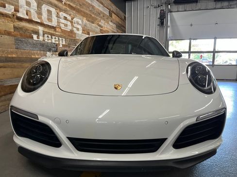 Used 2019 Porsche 911 Carrera T RWD image 69