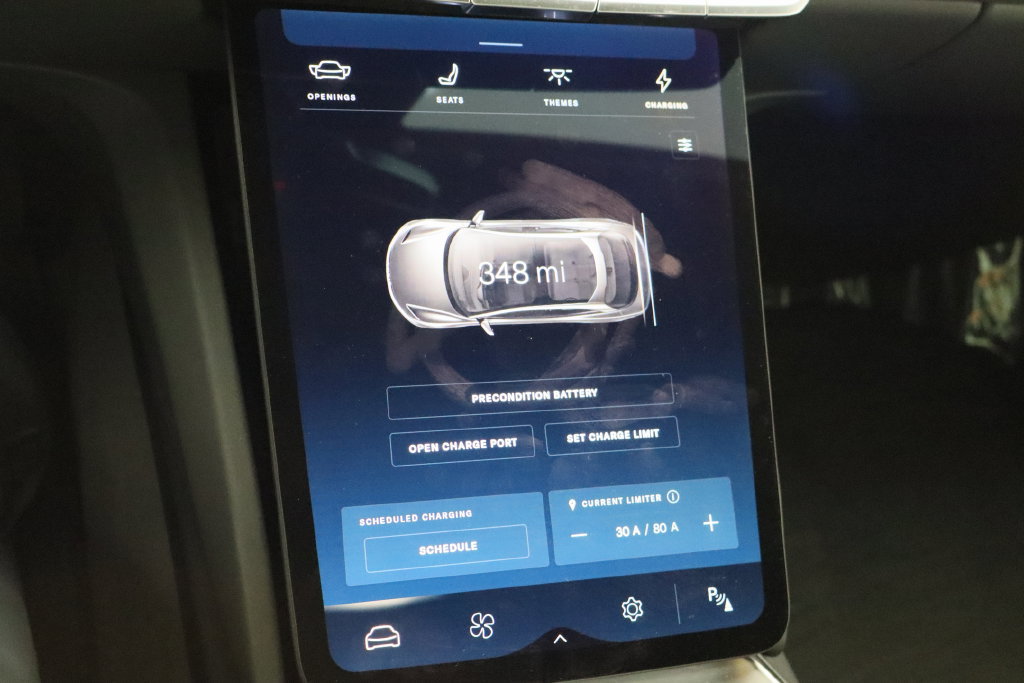 Used 2024 Lucid Air Pure RWD image 33