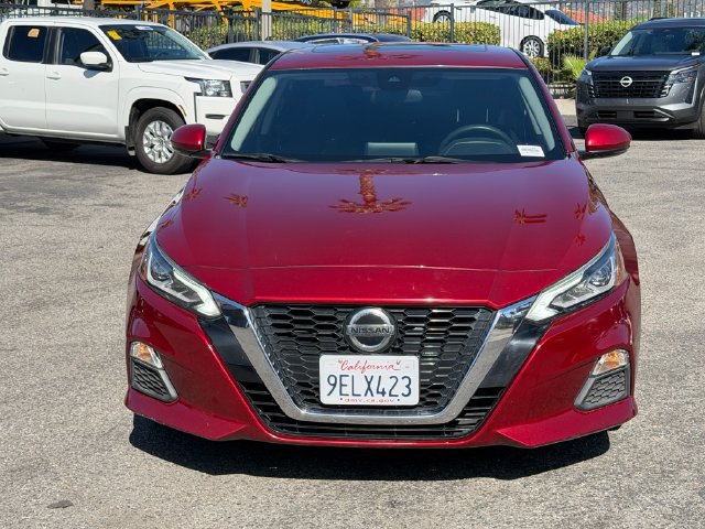 Used 2022 Nissan Altima 2.5 SV w/ SV Premium Package FWD image 2