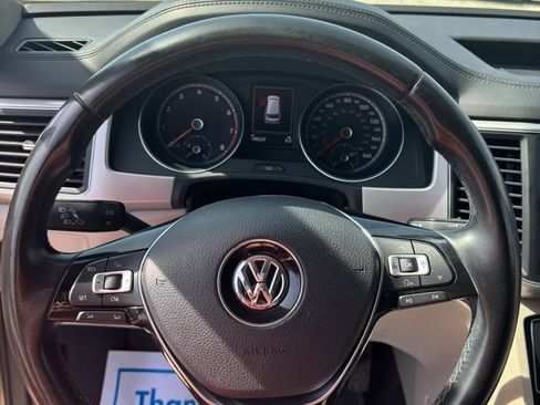 Used 2018 Volkswagen Atlas SE image 9