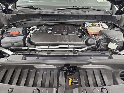 Certified 2023 Chevrolet Silverado 1500 LT image 36