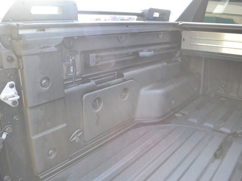 Used 2024 Hyundai Santa Cruz XRT image 11