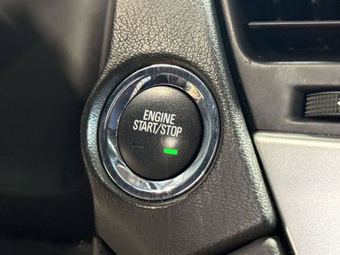 Used 2019 Chevrolet Suburban Premier w/ Premier Plus Edition AWD/4WD image 22