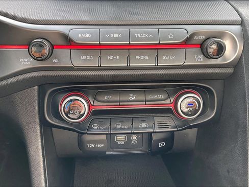 Used 2019 Hyundai Veloster Turbo image 31