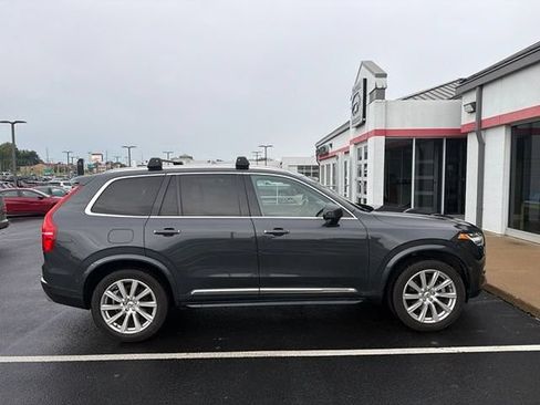 Used 2017 Volvo XC90 T6 Inscription w/ Vision Package AWD/4WD image 12