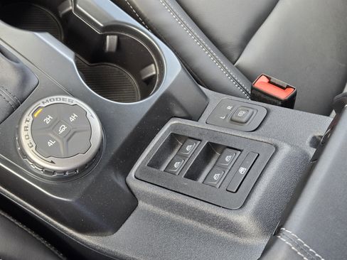 New 2026 Ford Bronco Outer Banks AWD/4WD image 31