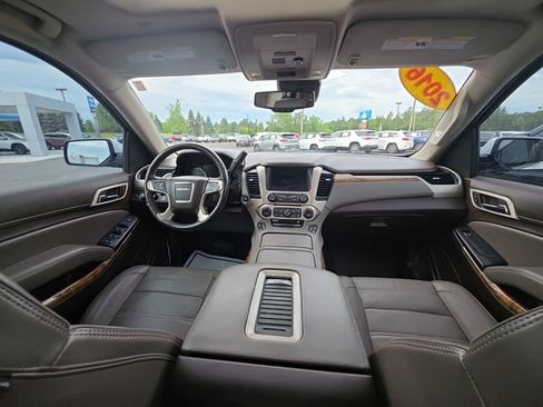 Used 2016 GMC Yukon Denali w/ Open Road Package AWD/4WD image 23