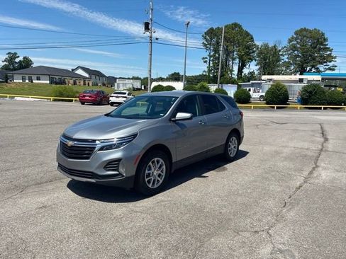 Used 2024 Chevrolet Equinox LT AWD/4WD image 47
