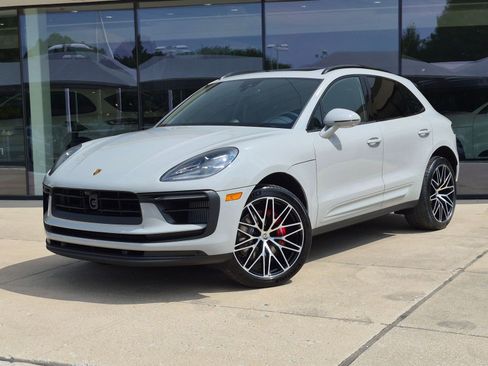 New 2026 Porsche Macan S AWD/4WD image 1