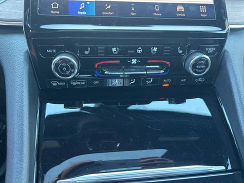 Used 2022 Jeep Grand Cherokee Summit w/ Advanced Protech Group IV image 44