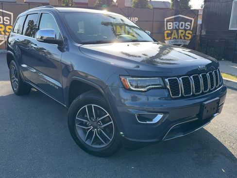 Used 2019 Jeep Grand Cherokee Limited w/ Luxury Group II RWD image 2