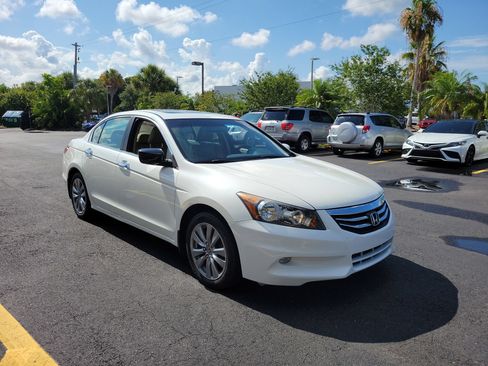 Used 2012 Honda Accord EX-L image 2