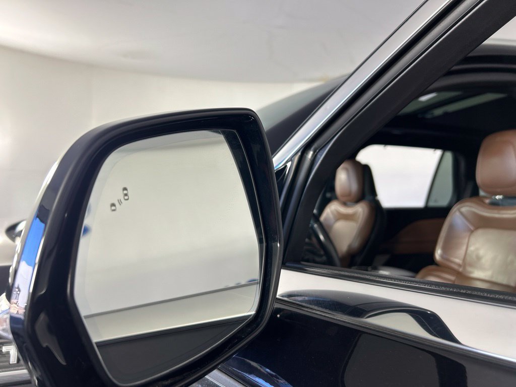 Used 2020 Lincoln Aviator Reserve w/ Equipment Group 202A AWD/4WD image 8