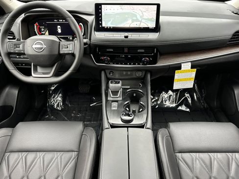 New 2026 Nissan Rogue Platinum w/ Platinum Premium Package image 3