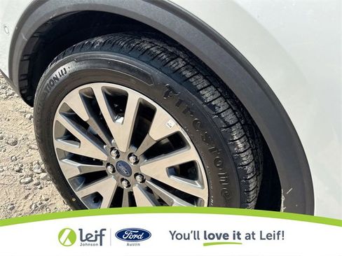 Used 2020 Ford Escape Titanium image 39