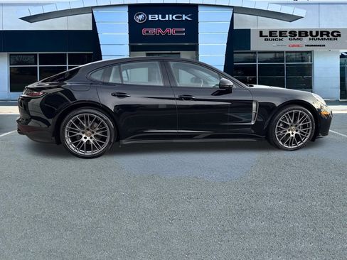 Used 2022 Porsche Panamera 4 Platinum Edition image 8