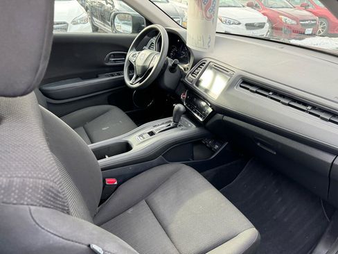 Used 2016 Honda HR-V EX image 15