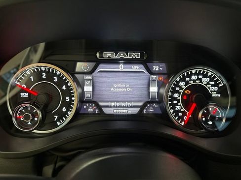 Used 2023 RAM 1500 Laramie AWD/4WD image 31