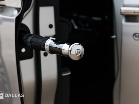 Used 2023 Rolls-Royce Phantom Sedan w/ The Phantom Package image 43