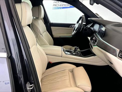 Used 2019 BMW X5 xDrive40i w/ Luxury Seating Package AWD/4WD image 6