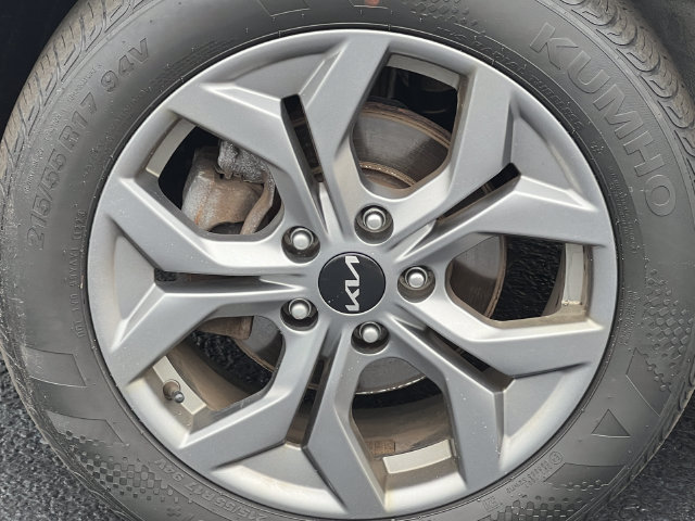 Used 2024 Kia Seltos S FWD image 6