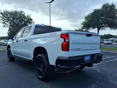 Used 2025 Chevrolet Silverado 1500 LT Trail Boss w/ LT Trail Boss Premium Package AWD/4WD image 8