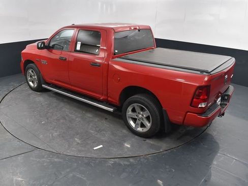 Used 2018 RAM 1500 Express w/ Express Value Package image 37