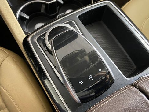 Used 2016 Mercedes-Benz GLE 300d 4MATIC image 27