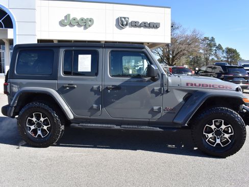 Used 2021 Jeep Wrangler Unlimited Rubicon image 10