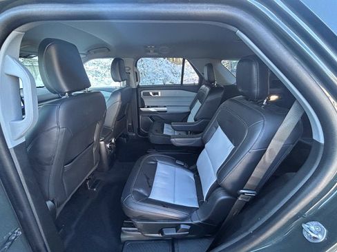 Used 2023 Ford Explorer XLT w/ Equipment Group 202A image 23