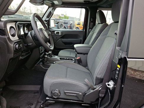 New 2026 Jeep Wrangler Sport AWD/4WD image 10