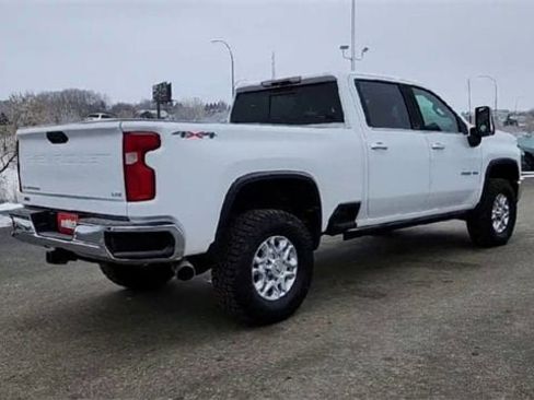Used 2023 Chevrolet Silverado 2500 LTZ w/ LTZ Convenience Package image 8