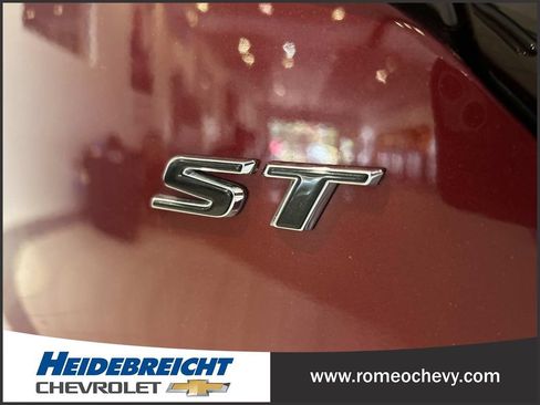 Used 2024 Buick Encore GX Sport Touring w/ Comfort Package AWD/4WD image 38