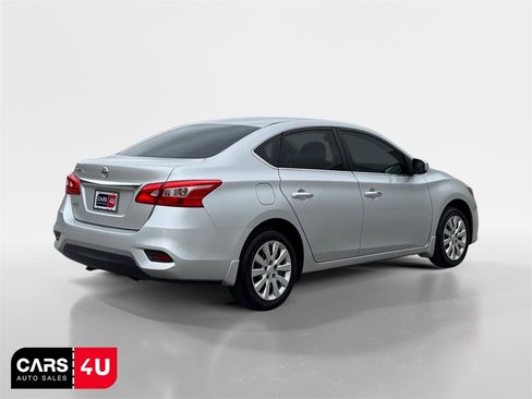Used 2017 Nissan Sentra S image 7