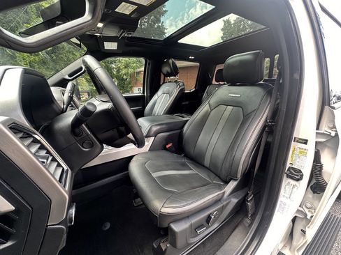 Used 2018 Ford F250 Platinum w/ Platinum Ultimate Package image 6