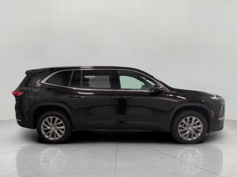 Used 2026 Buick Enclave Preferred AWD/4WD image 11