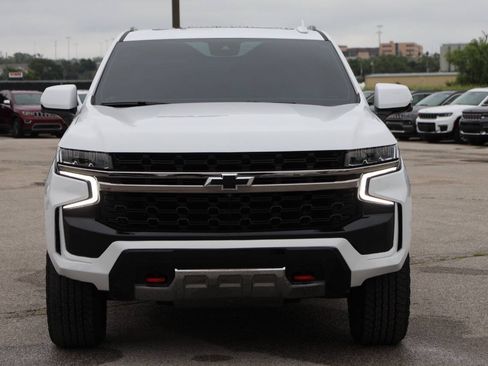 Used 2024 Chevrolet Suburban Z71 w/ Luxury Package AWD/4WD image 5