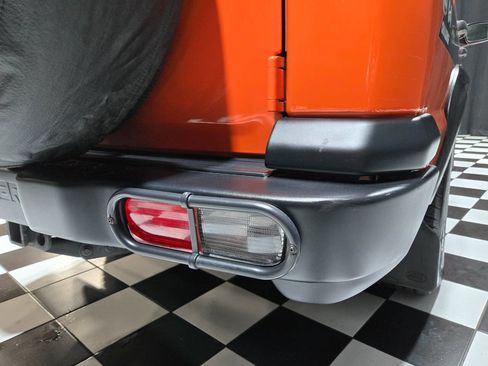 Used 2004 Land Rover Discovery S image 44