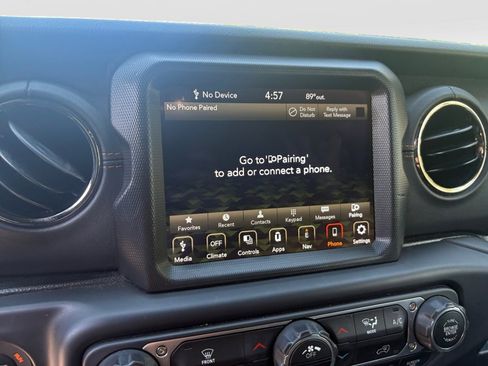 Used 2021 Jeep Wrangler Unlimited Sahara AWD/4WD image 20